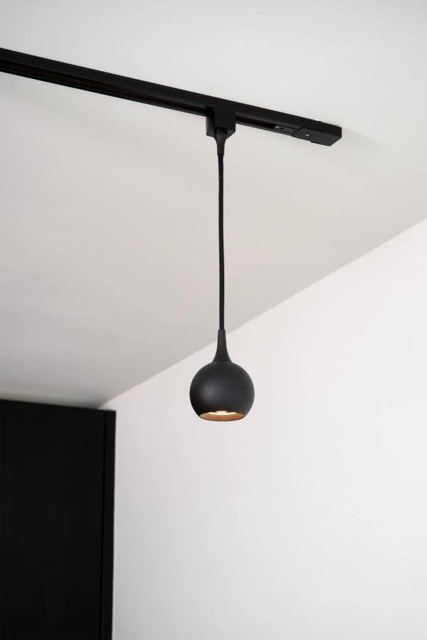 Lucide TRACK FAVORI Suspension - Système de rail monophasé / Éclairage sur rail - 1xGU10 - Noir (Extension) - ambiance 4
